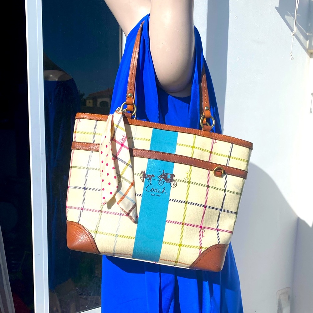 Authentic Coach purse with certificate